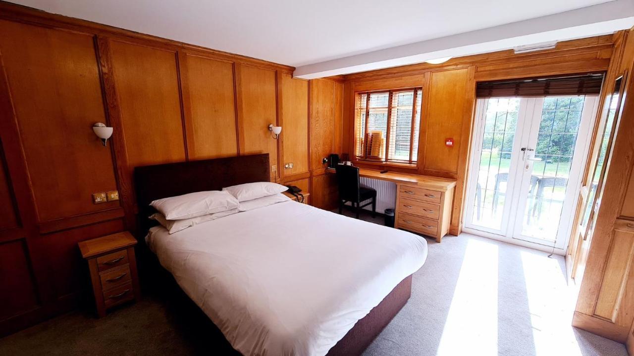Farnham House Hotel Esterno foto