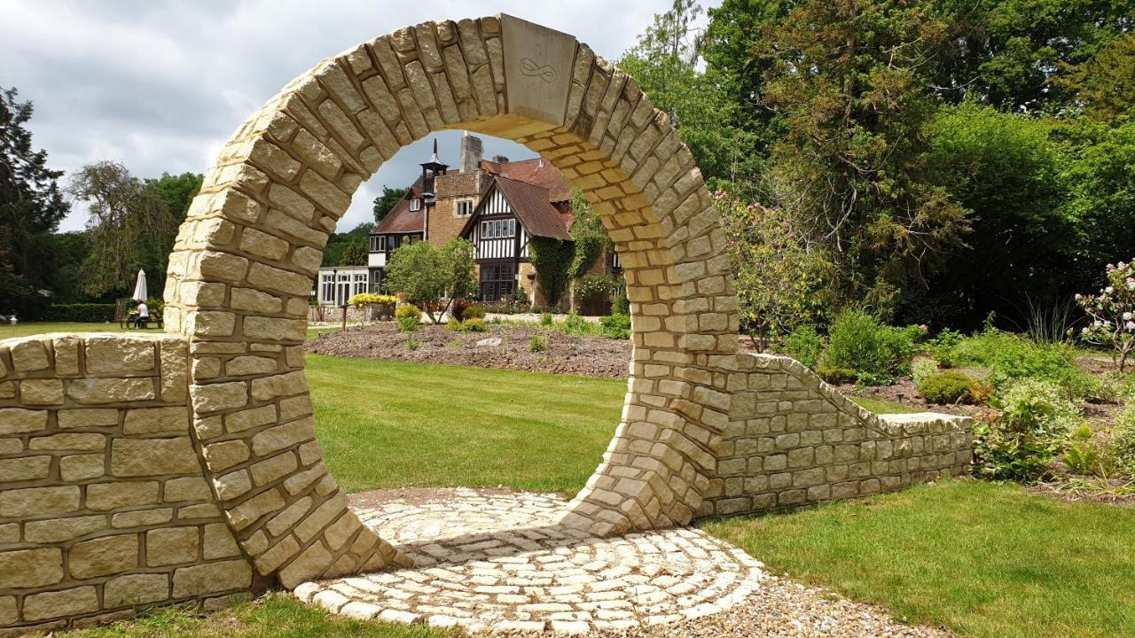 Farnham House Hotel Esterno foto