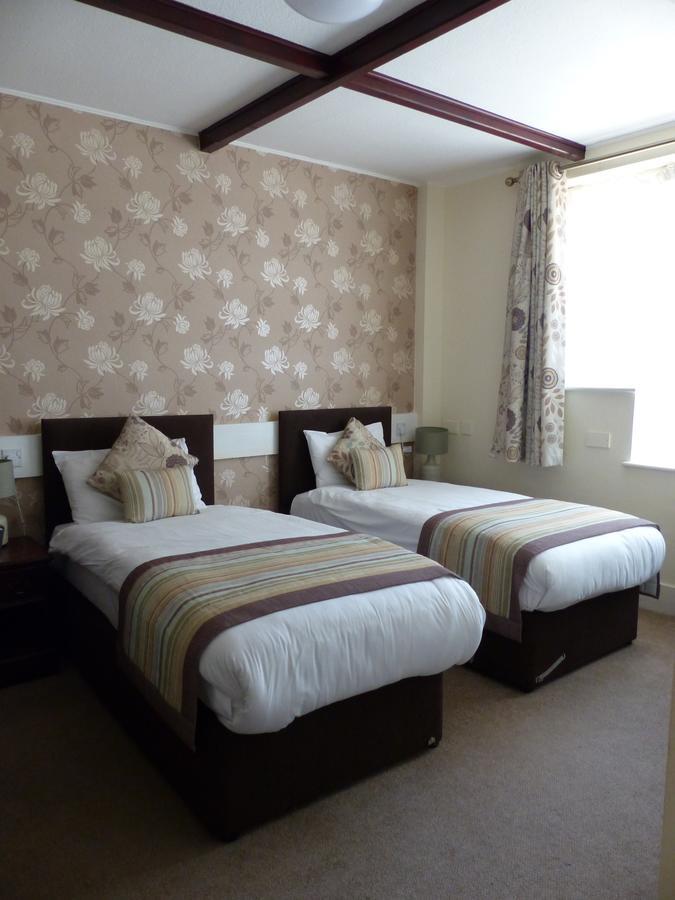 Farnham House Hotel Esterno foto