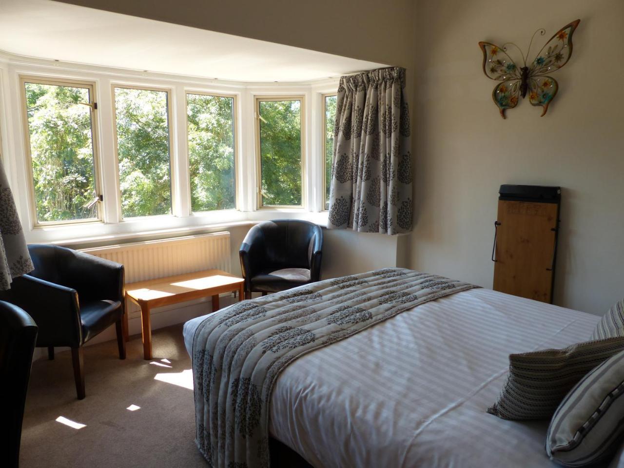 Farnham House Hotel Esterno foto