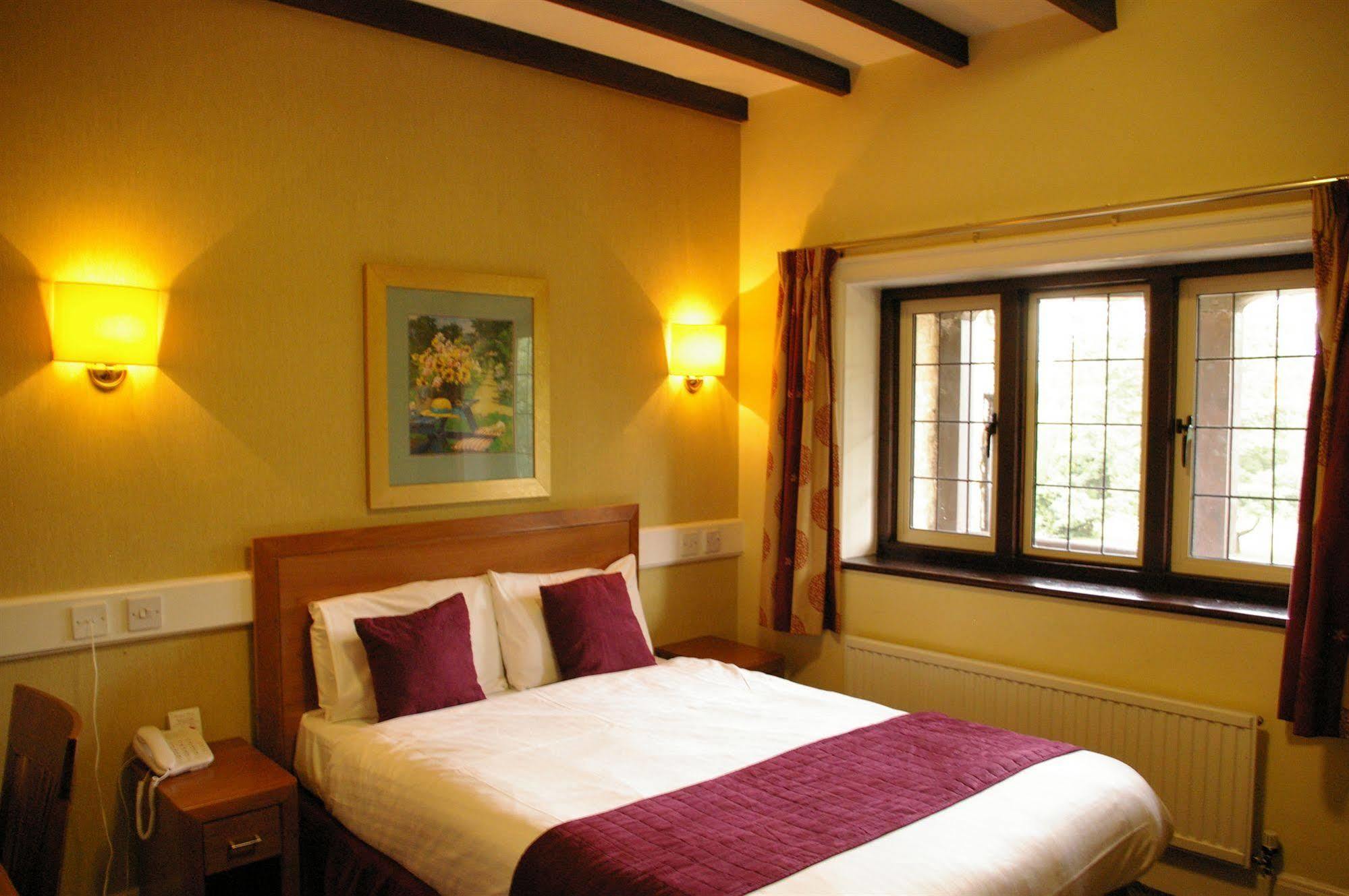 Farnham House Hotel Esterno foto